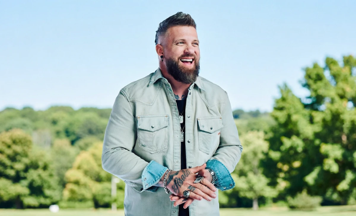 Brantley Gilbert net worth growth visualization from $3 million to $10 million with songwriting royalties.