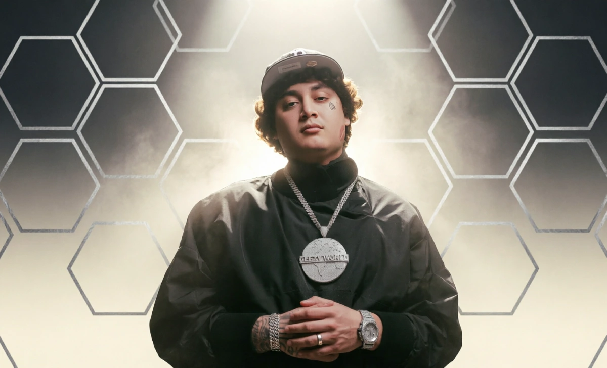 OhGeesy financial growth chart showing two career phases from Shoreline Mafia era to solo career through 2026