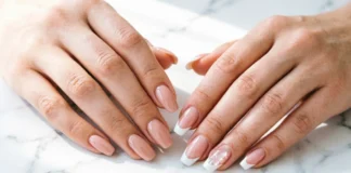 Side-by-side comparison of gel vs acrylic nails showing glossy gel finish and sculpted acrylic set on natural hands