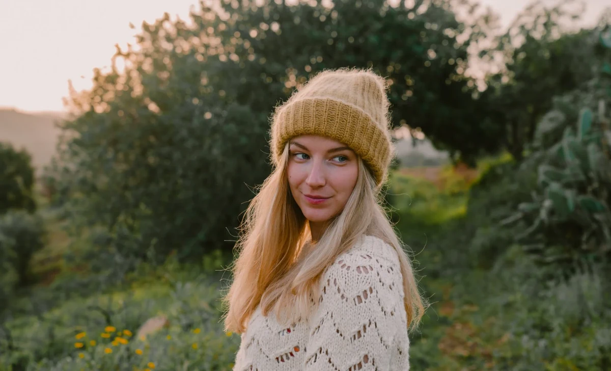 lightweight unlined cotton beanie recommended for warm weather shopping